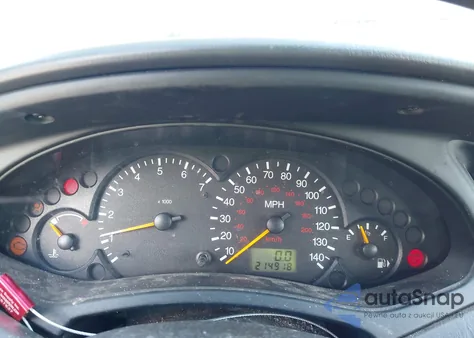 2000 Ford Focus Zx3 from USA, damaged, VIN 3FAFP3134YR251928